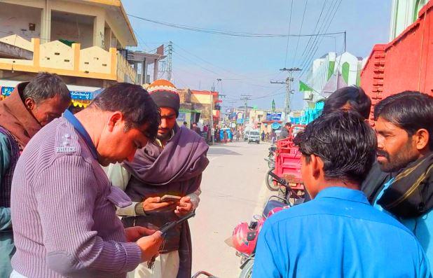 Gujar Khan: Traffic Police Action Improves Traffic Flow in Islam Pura Jabbar