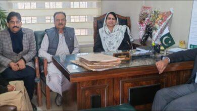 پی ٹی آئی کے رہنما کرنل محمد شبیر اعوان کا دورہ تحصیل کمپلیکس